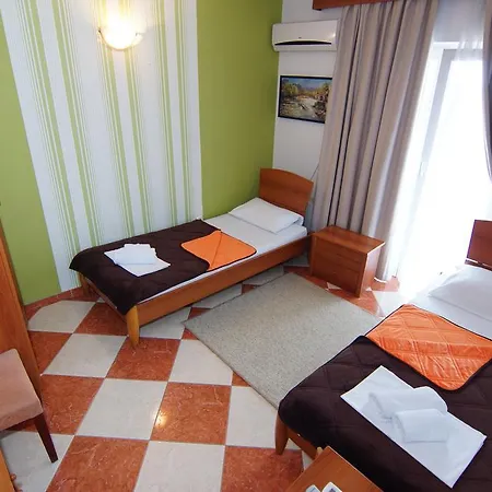 Gaga Frühstückspension Budva