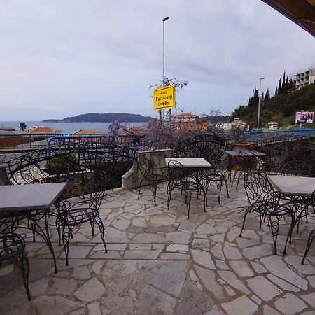 Gaga Frühstückspension Budva